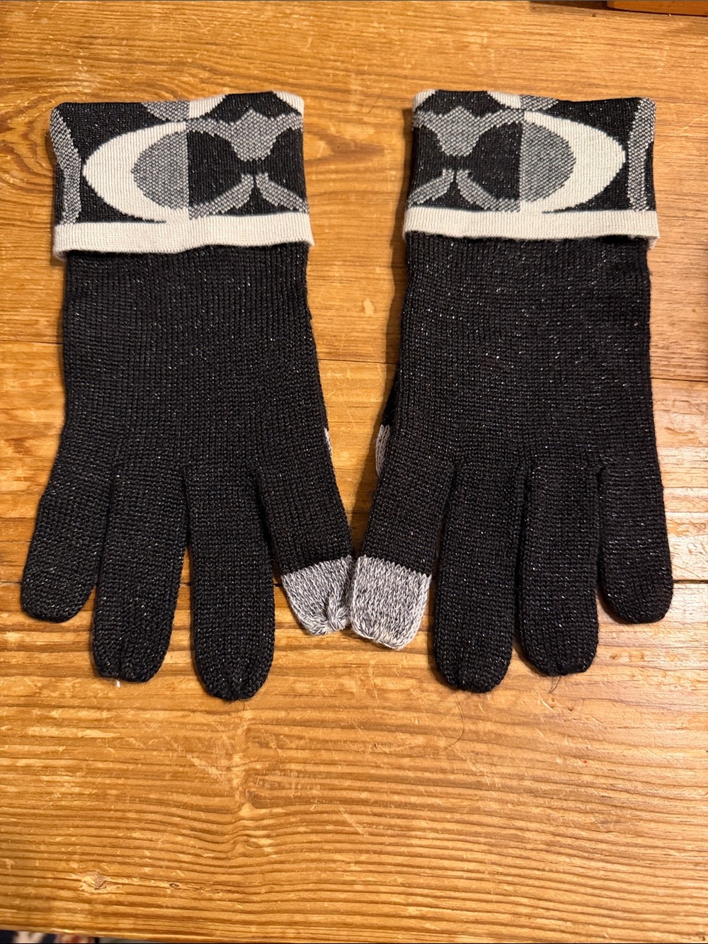 Coach Black and Gray Signature Cuff Knit Gloves